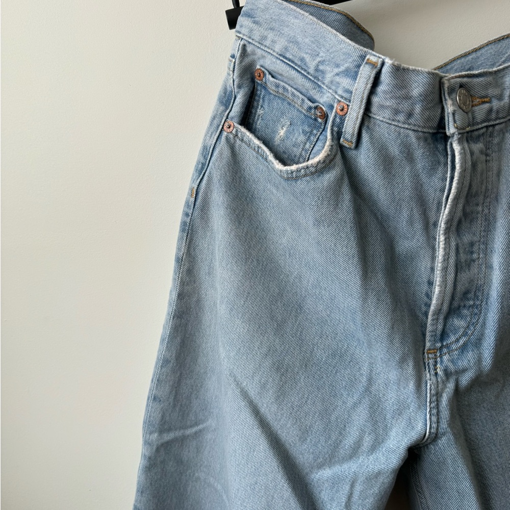 Low Slung Baggy Jeans